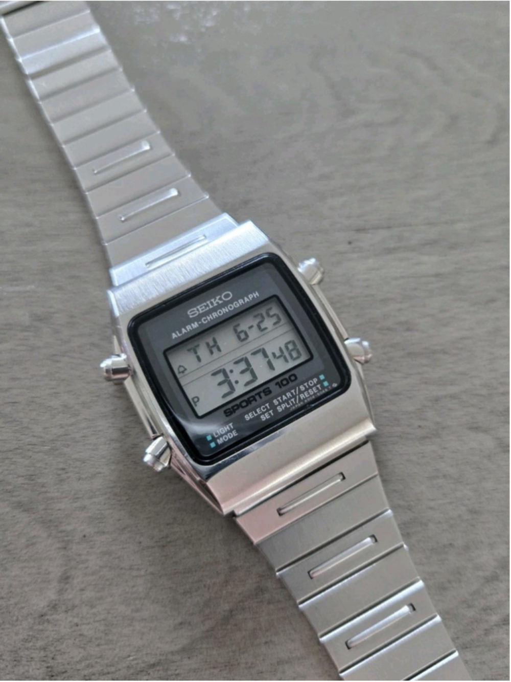 Vintage Seiko A904-5070 Men's Watch 507a Sports 100 SilverWave Chronograph Retro